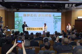 斯波：小海梅-哈克斯不会随队前往客场 他会被列入每日观察名单